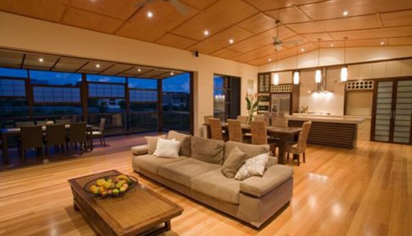 Kinh nghiệm làm mới trần gỗ Pơmu sáng bóng mà không hề tốn kém